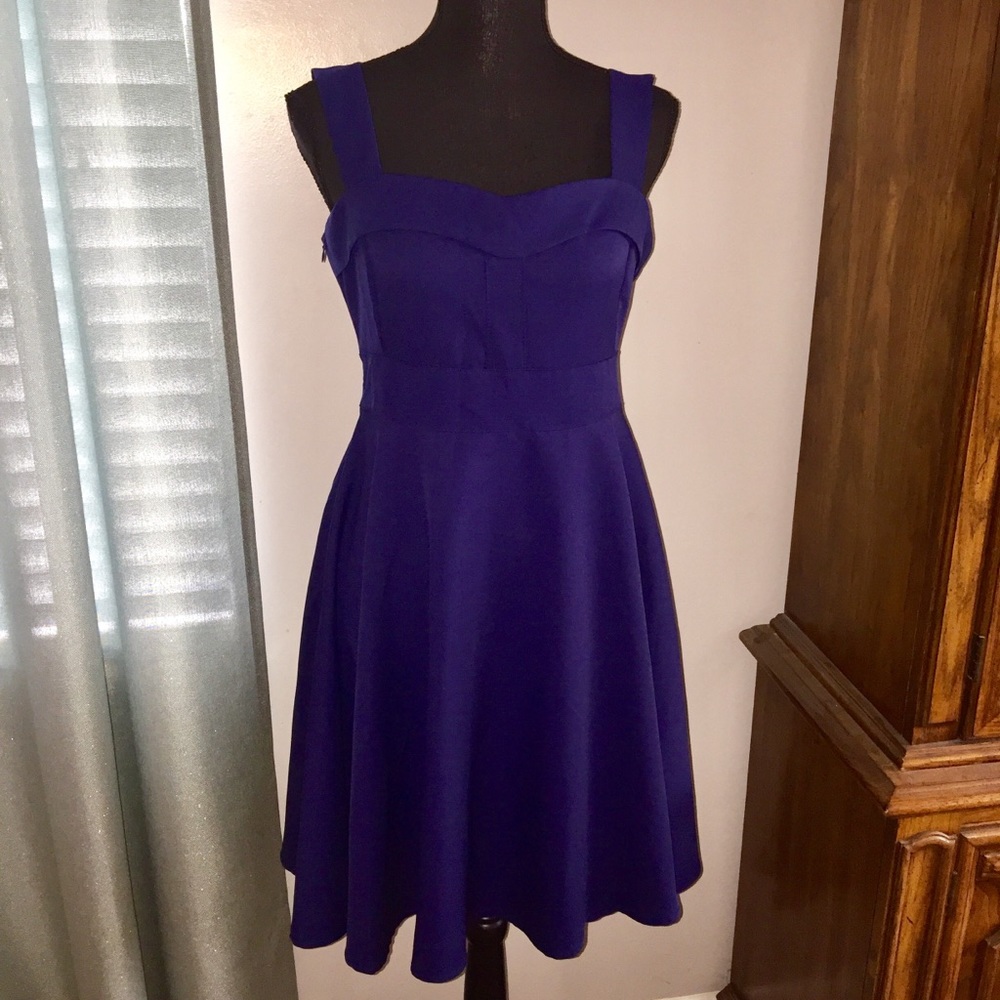 Tide Queen Pin Up Style Dress